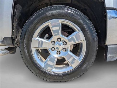 Used 2018 Chevrolet Silverado 1500 LT w/ Texas Edition image 20