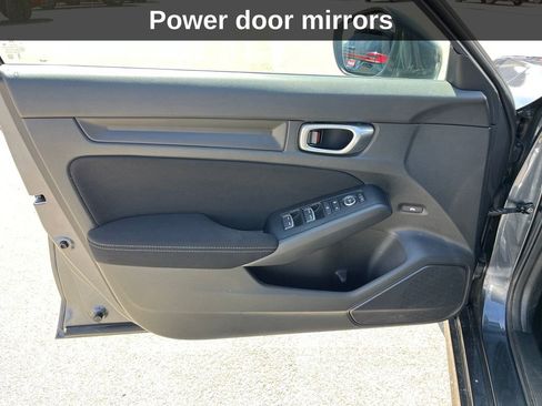 Used 2023 Honda Civic Sport image 13