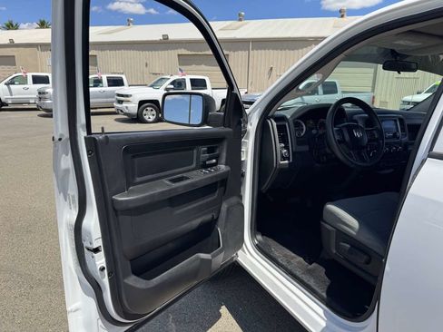 Used 2014 RAM 1500 Express AWD/4WD image 22