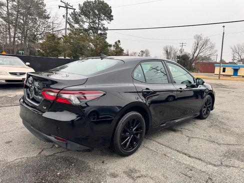 Used 2024 Toyota Camry LE image 7