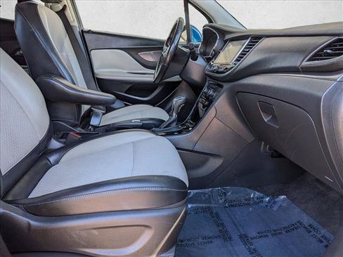 Used 2019 Buick Encore Sport Touring FWD image 16