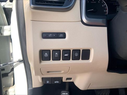 Used 2023 Nissan Murano Platinum w/ Cargo Package image 33