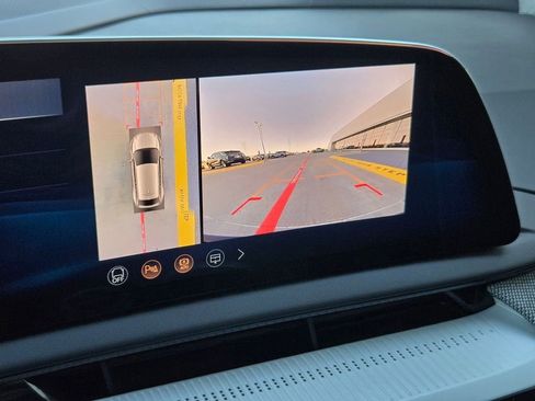 New 2026 Cadillac Optiq Sport 2 image 19