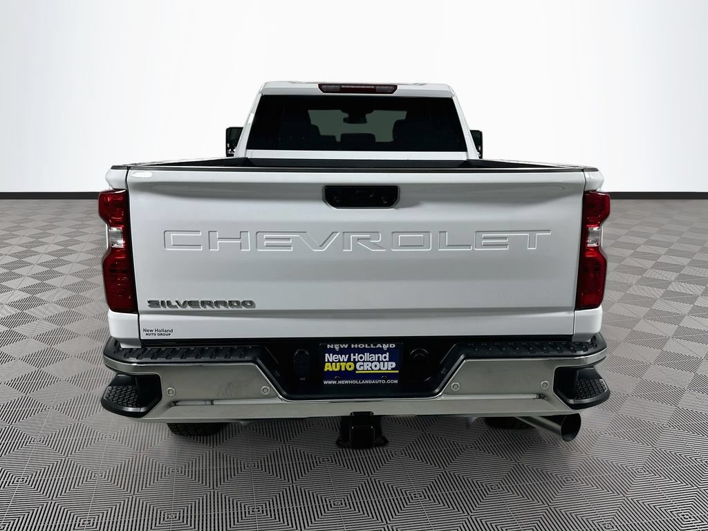 Used 2025 Chevrolet Silverado 3500 W/T w/ WT/CX Safety Package AWD/4WD image 6