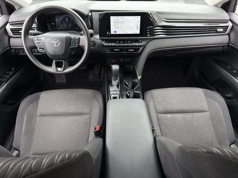 Used 2025 Toyota Camry LE FWD image 11