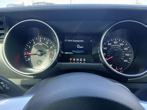 Used 2020 Ford Mustang Premium RWD image 22