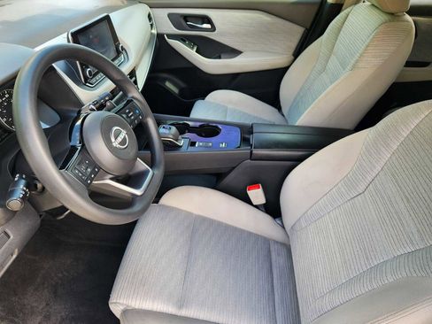 Used 2023 Nissan Rogue SV FWD image 13