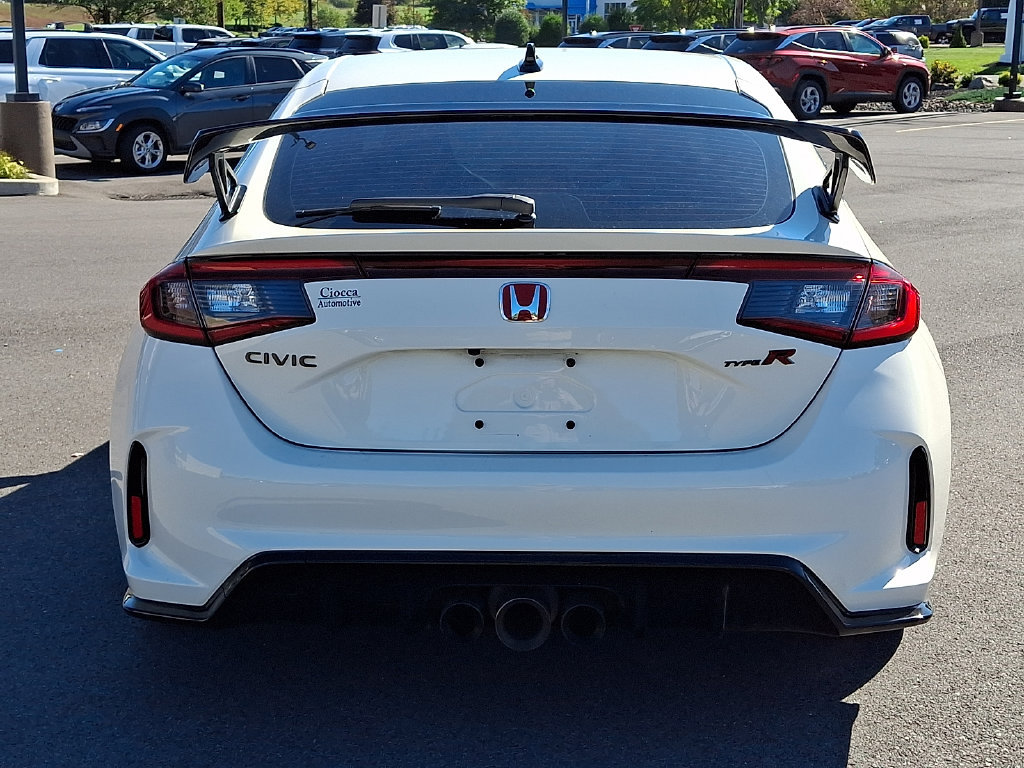 Used 2024 Honda Civic Type R image 8