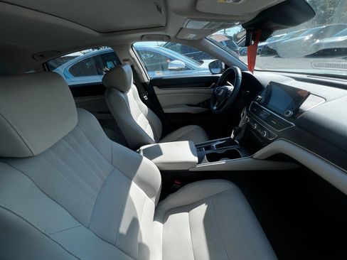 Used 2018 Honda Accord EX-L image 5