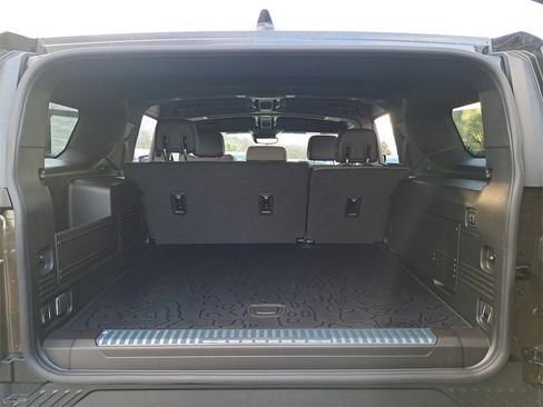 New 2025 GMC Hummer EV 2X w/ Extreme Off-Road Package image 12