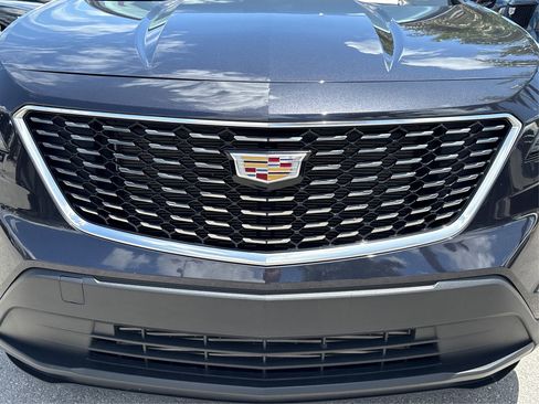 Certified 2023 Cadillac XT4 Luxury w/ Driver Awareness Package FWD image 14