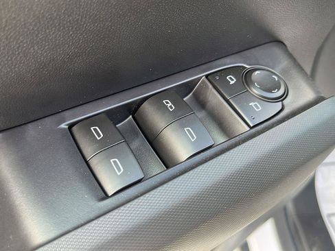 New 2026 GMC Canyon Elevation AWD/4WD image 14