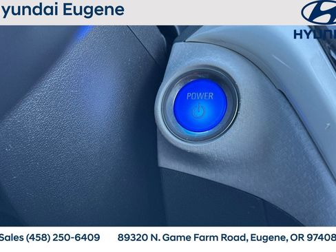 Used 2017 Chevrolet Bolt Premier w/ Driver Confidence II Package image 32