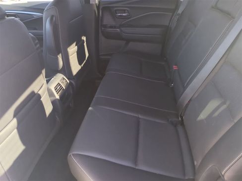 Used 2023 Honda Ridgeline RTL-E image 20