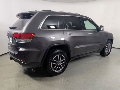Used 2020 Jeep Grand Cherokee Limited w/ Trailer Tow Group IV image 7
