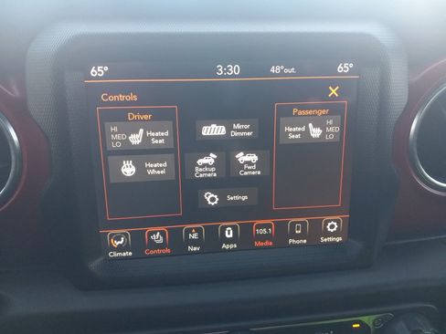 Used 2023 Jeep Wrangler Unlimited Rubicon w/ Steel Bumper Group image 19