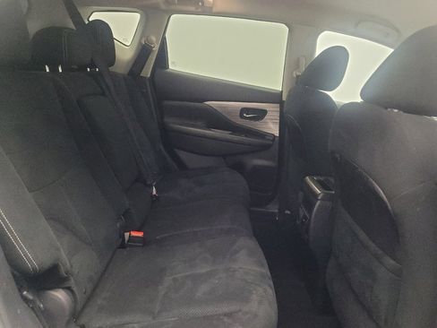 Used 2016 Nissan Murano S FWD image 19