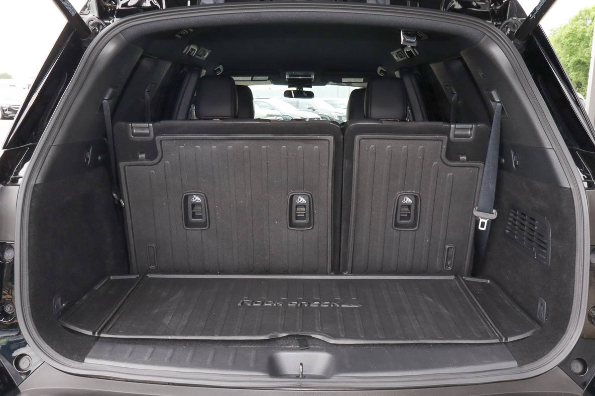 Used 2025 Nissan Pathfinder Rock Creek AWD/4WD image 10