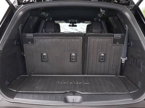 Used 2025 Nissan Pathfinder Rock Creek AWD/4WD image 10
