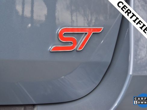 Certified 2025 Ford Explorer ST image 43