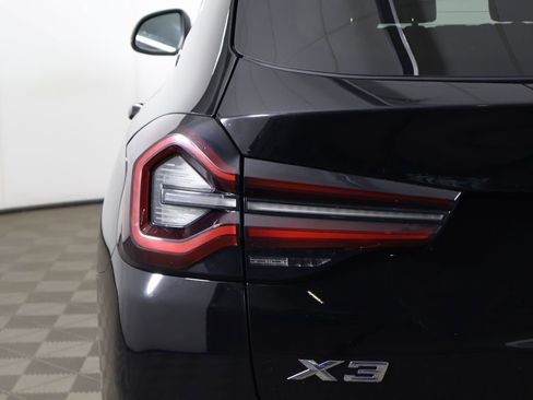 Used 2022 BMW X3 xDrive30i AWD/4WD image 16