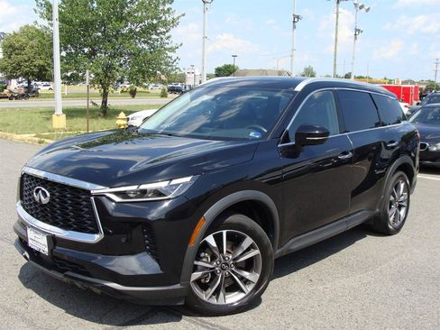 Used 2023 INFINITI QX60 Luxe AWD/4WD image 3