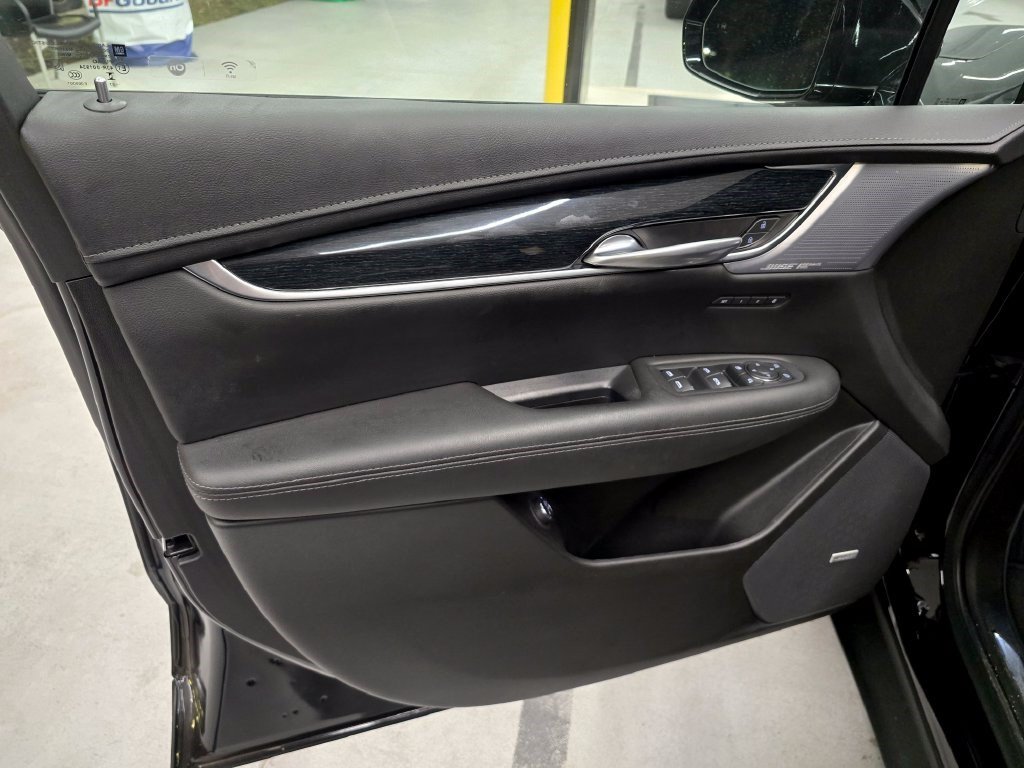 Used 2024 Cadillac XT5 Premium Luxury FWD image 13