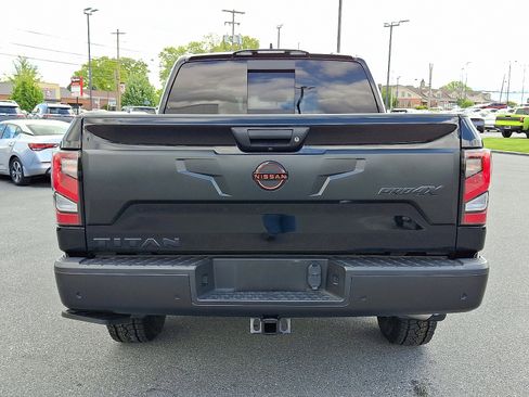 Certified 2023 Nissan Titan PRO-4X w/ Pro-4x Convenience Package AWD/4WD image 7