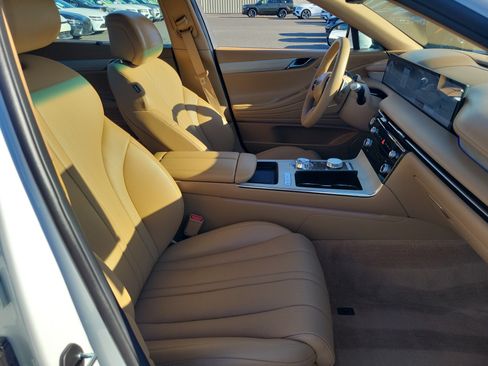 Certified 2026 Genesis G80 2.5T Advanced AWD/4WD image 22