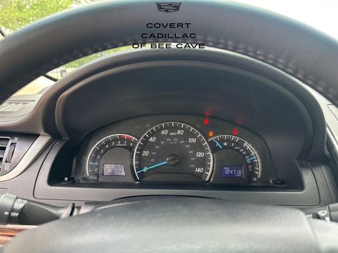 Used 2014 Toyota Camry XLE w/ Convenience Package image 32