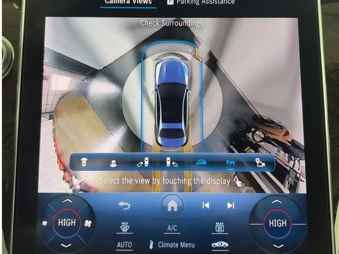 Used 2023 Mercedes-Benz C 43 AMG 4MATIC Sedan image 25