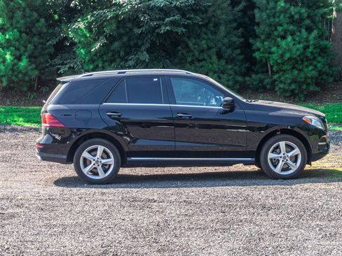 Used 2018 Mercedes-Benz GLE 350 4MATIC w/ Premium 1 Package image 10