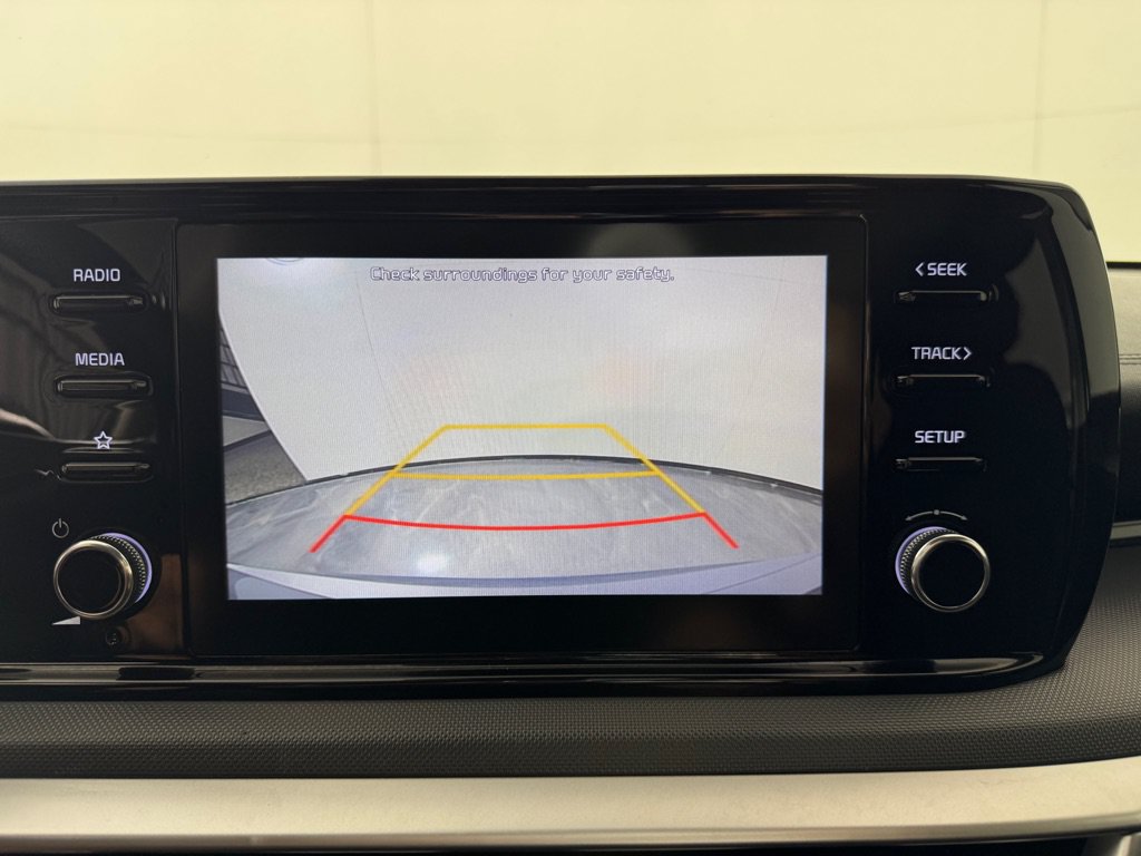 Used 2021 Kia K5 LX FWD image 16