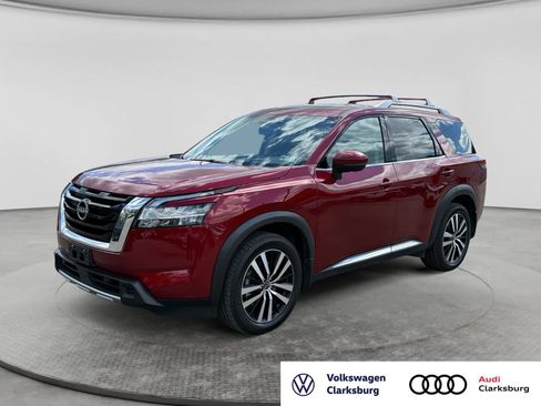 Used 2023 Nissan Pathfinder Platinum AWD/4WD image 1