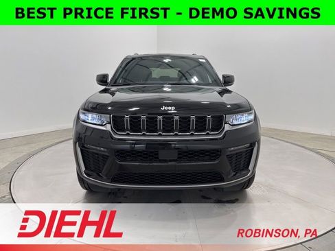 New 2026 Jeep Grand Cherokee Limited AWD/4WD image 2