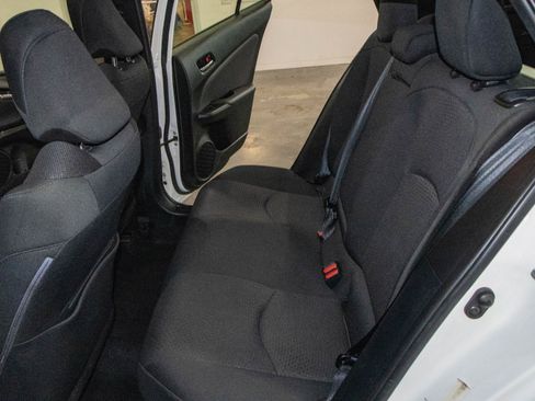 Used 2021 Toyota Prius LE FWD image 13