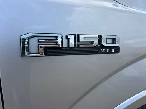 Used 2016 Ford F150 XLT w/ Equipment Group 302A Luxury image 9