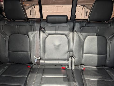 Used 2024 RAM 1500 Limited w/ Body Color Bumper Group AWD/4WD image 14