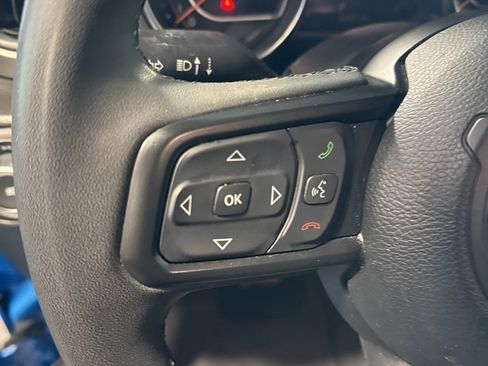 Used 2023 Jeep Wrangler Sport S image 31