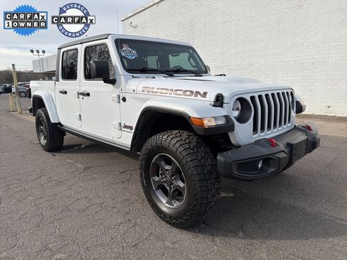 Used 2023 Jeep Gladiator Rubicon w/ Cold Weather Group image 8