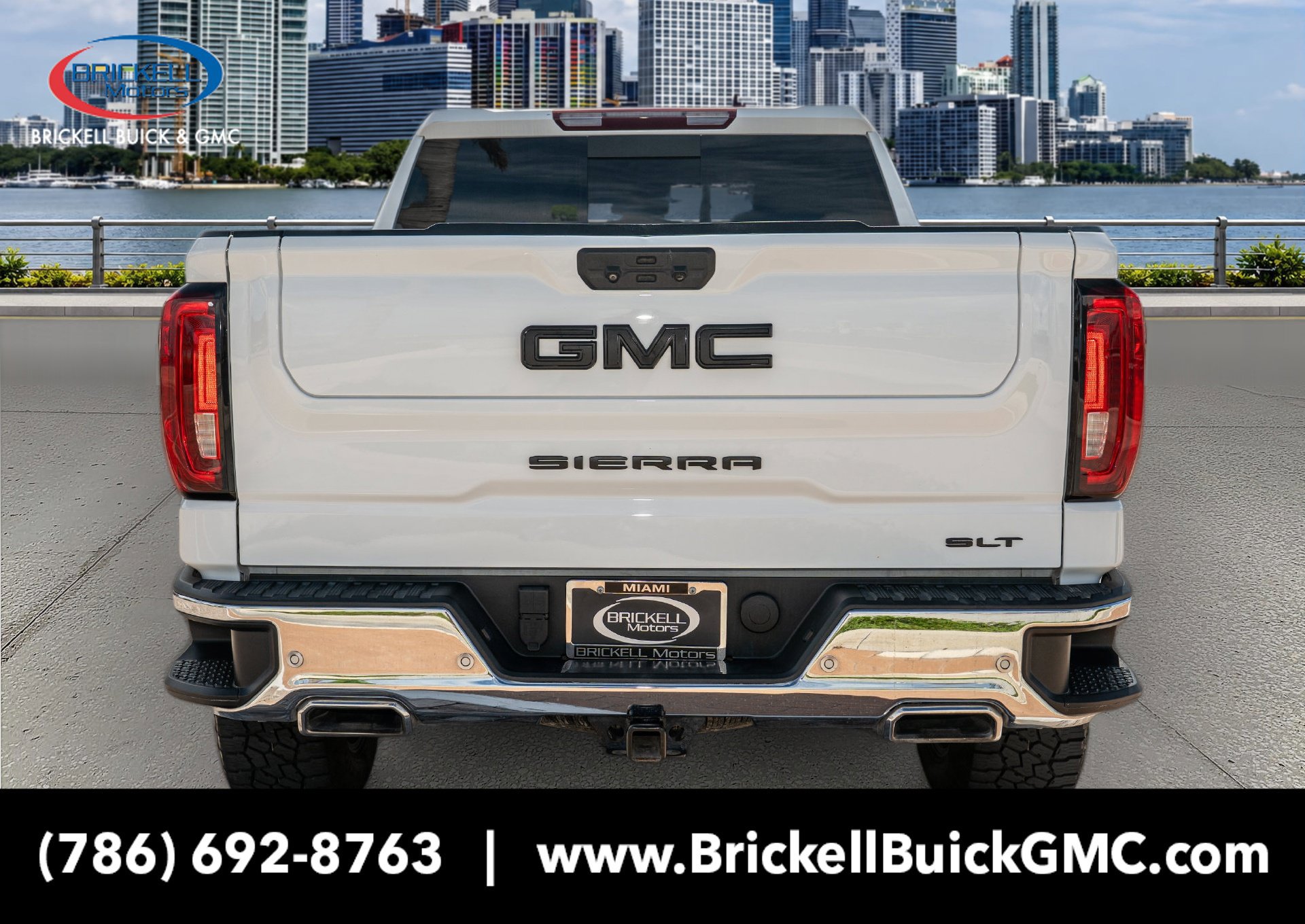 Used 2022 GMC Sierra 1500 SLT w/ SLT Premium Plus Package AWD/4WD image 17