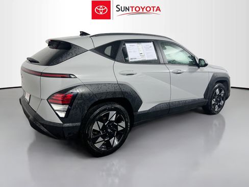 Used 2024 Hyundai Kona SEL FWD image 4