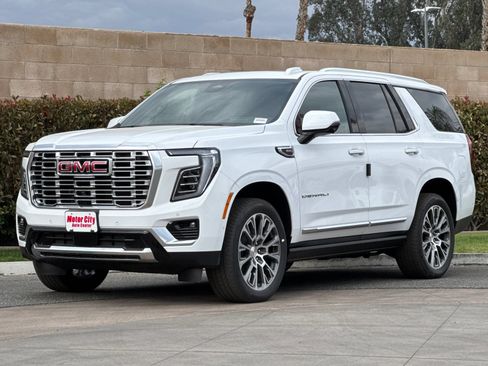 New 2026 GMC Yukon Denali w/ Sun & Power Step Package AWD/4WD image 8