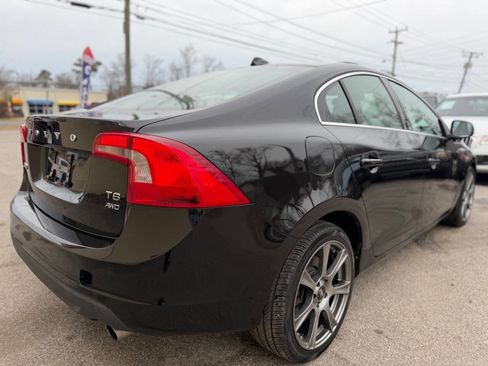 Used 2011 Volvo S60 T6 image 8