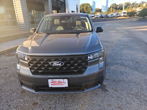 New 2025 Ford Maverick XLT w/ XLT Luxury Package image 3