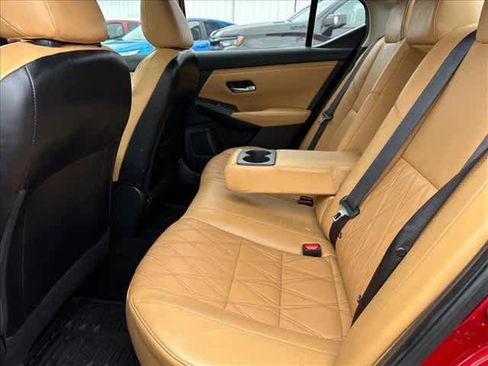 Used 2023 Nissan Sentra SV w/ SV Premium Package image 10