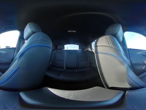 Used 2025 Buick Envista Sport Touring image 42