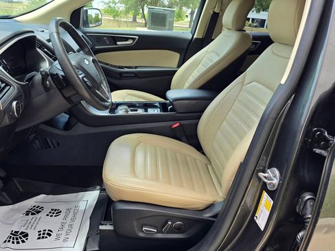 Used 2019 Ford Edge SEL w/ Equipment Group 201A AWD/4WD image 23