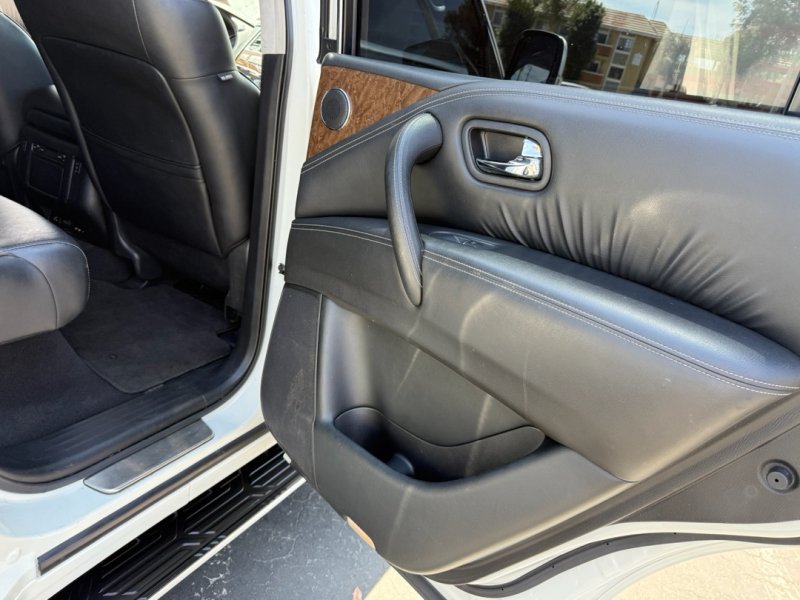Used 2015 INFINITI QX80 2WD w/ 22" Wheel Package image 24