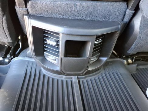 New 2026 RAM 2500 Big Horn AWD/4WD image 18